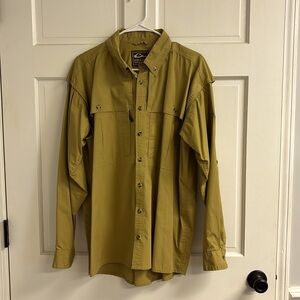 EUC Men’s Drake Waterfowl button down shirt